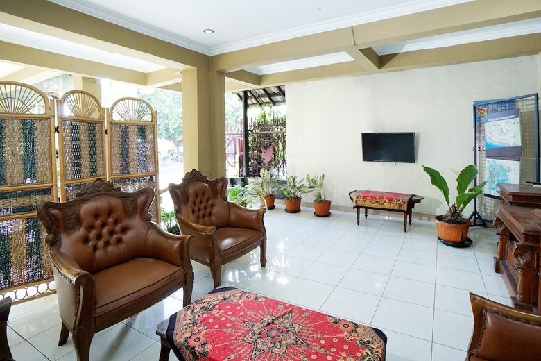 Spot On 2857 Hotel Pelangi