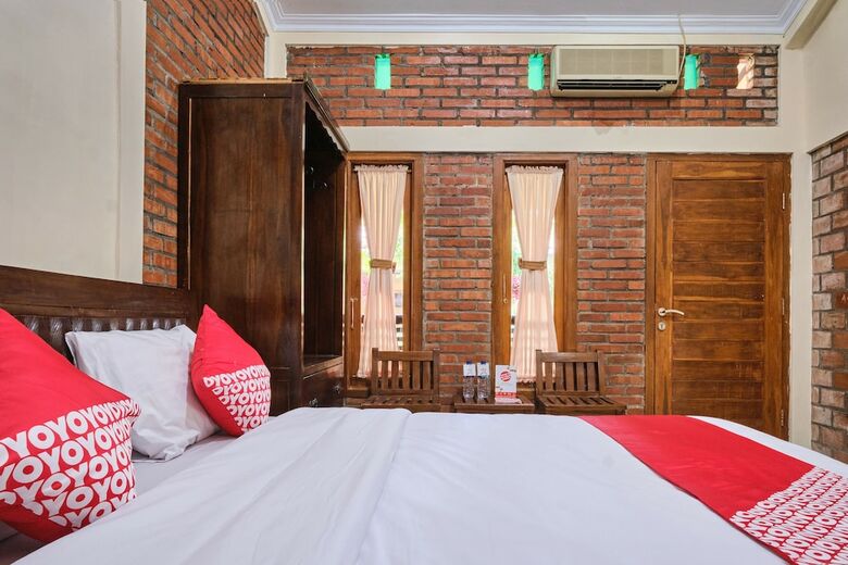 Hotel Oyo 2238 Rumah Kami Syariah