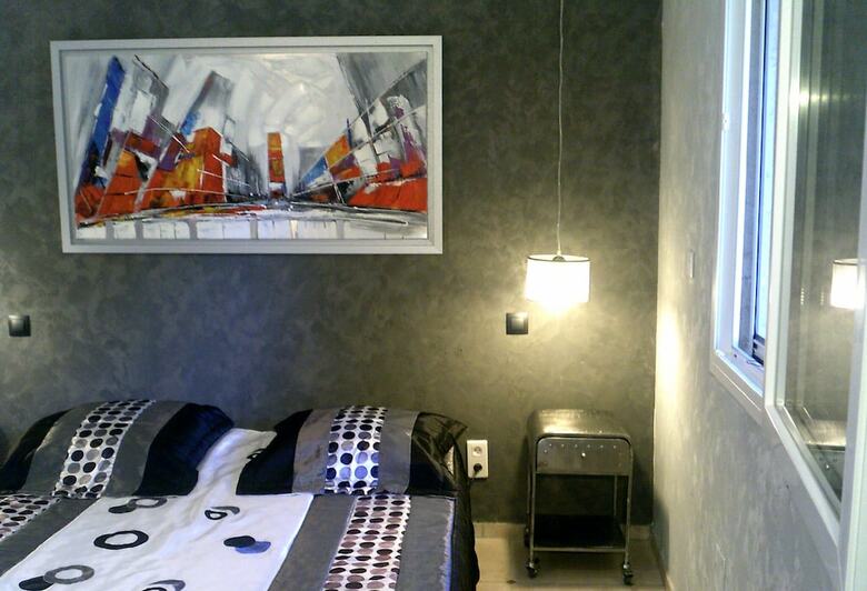 Bed & Breakfast Le Mas Aux Ar�mes - Adult Only