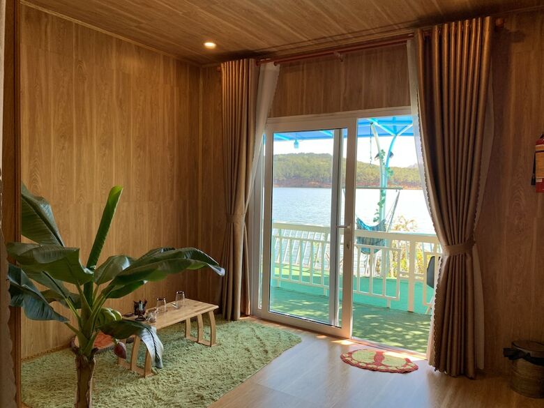 Hotel Vuon Thuong House