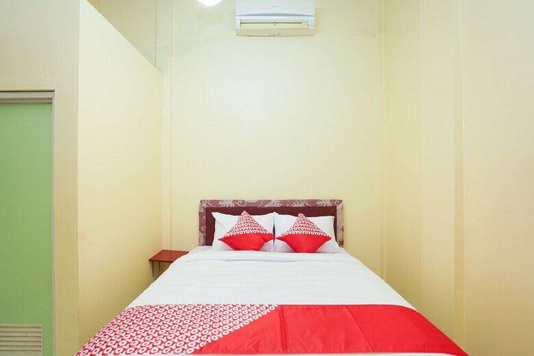 Hotel Oyo 1624 Panjang Jiwo Residence