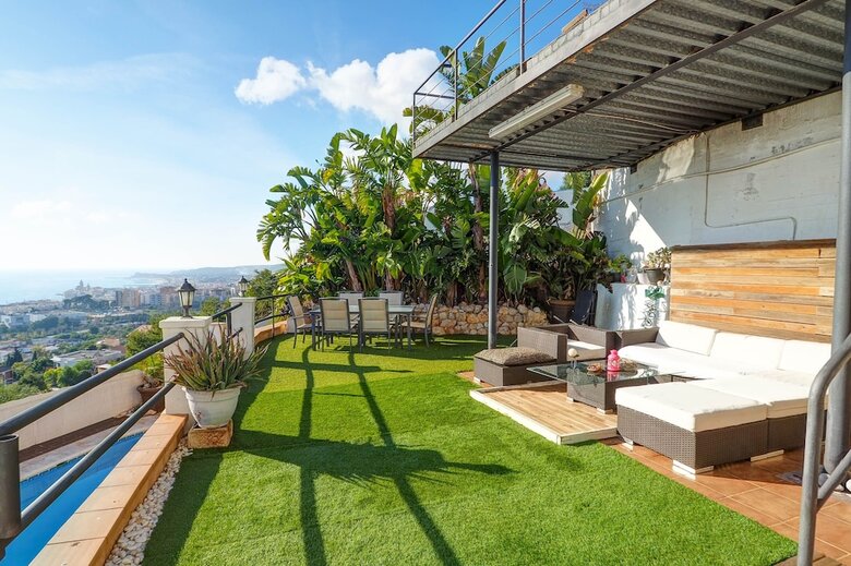 Apartamentos Property With Amazing Sea View And Pool
