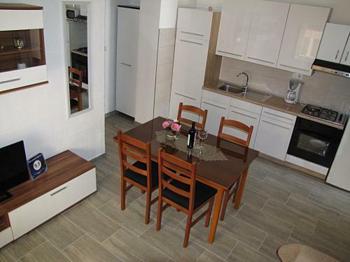Apartments Klanac