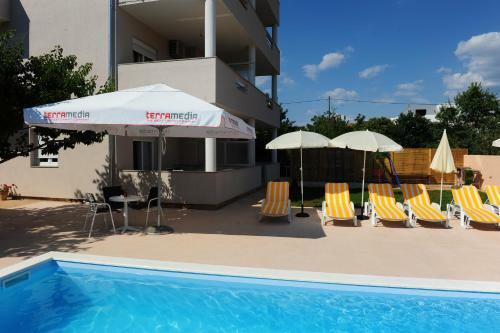 Apartments Klelija