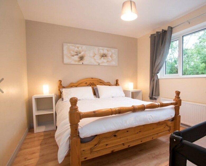 3-bed House In Clonmany With Panoramic Hillside Se