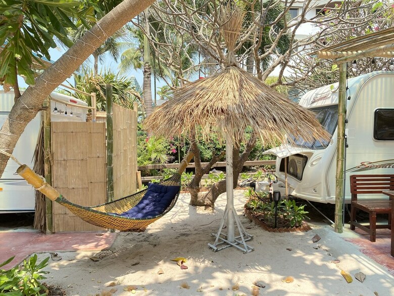 Hotel Beach House Camp