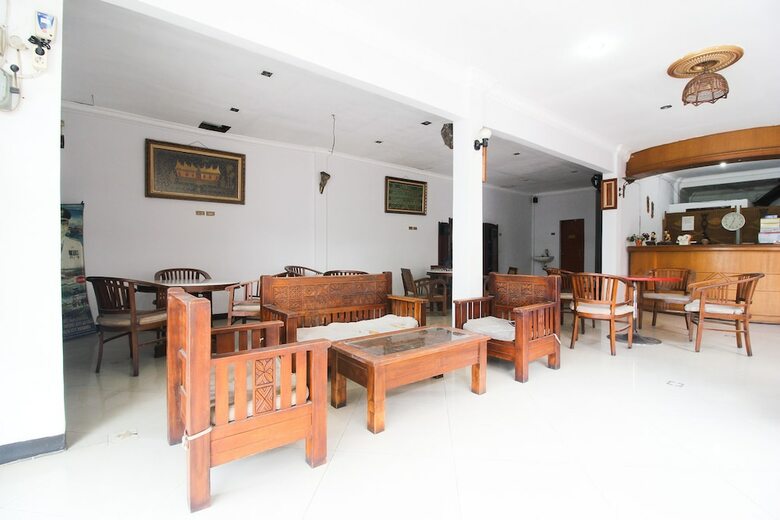 Hotel Spot On 2721 Wisma Dahlia