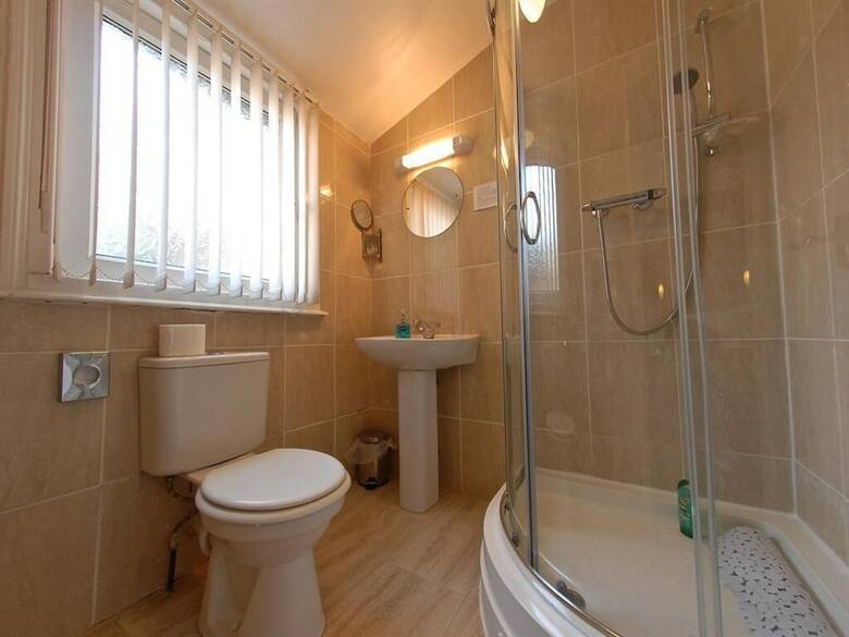 Hotel Chiltern Guest House & Holiday Apartment