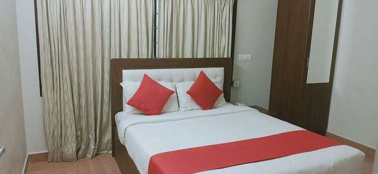 R Hotel - Manapakkam