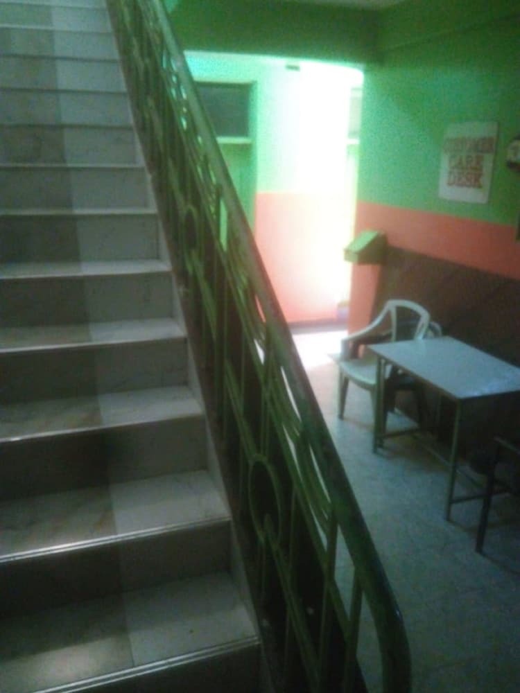 Hotel New Rwathia Guest House