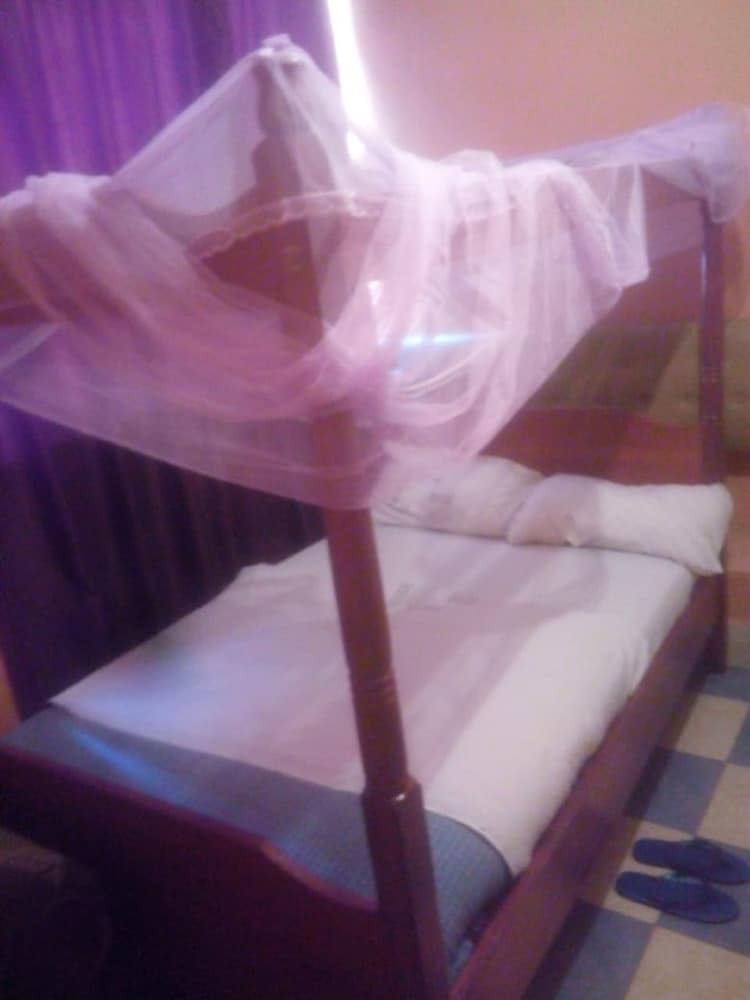 Hotel New Rwathia Guest House