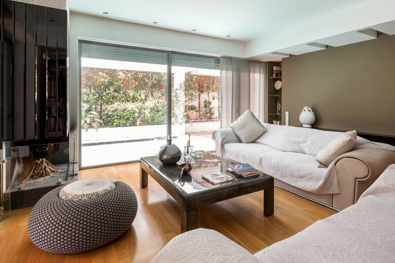 Villa Lillium With Pool & Garden