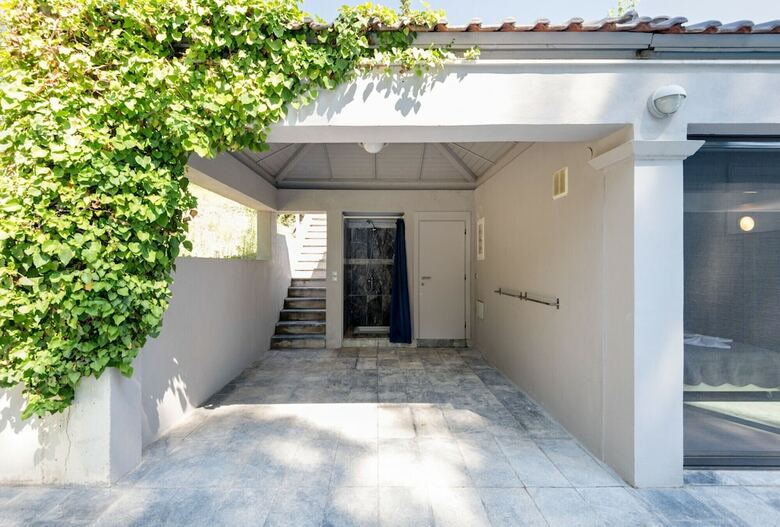Villa Azzurro With Sea View And Private Pool