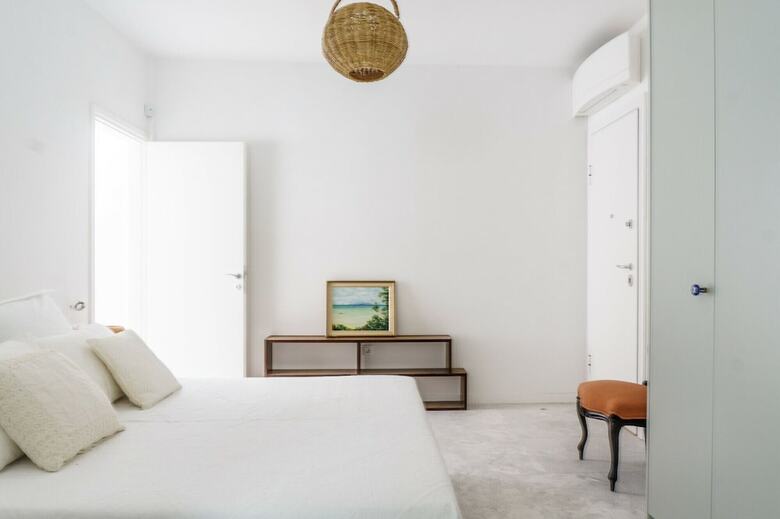 Villa Maison Suisse With Panoramic Views Of Spetses
