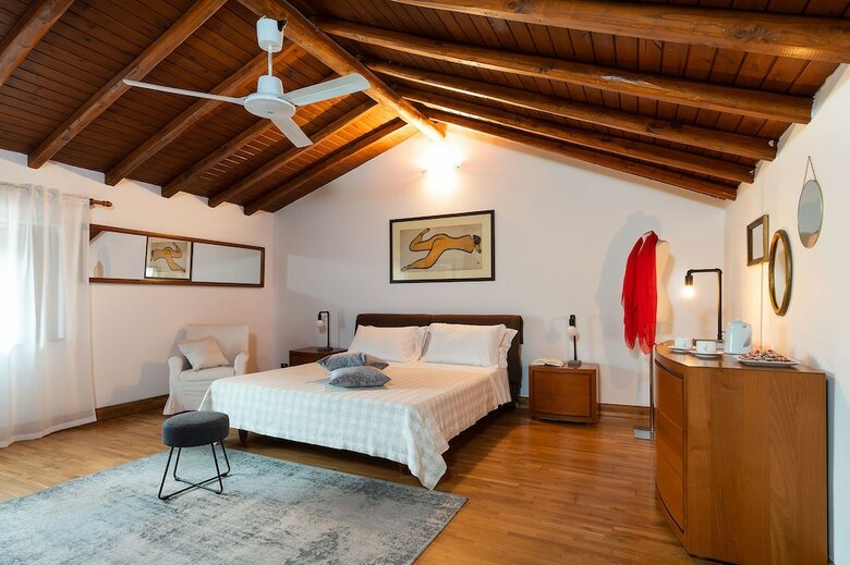 Villa Palmento La Rosa