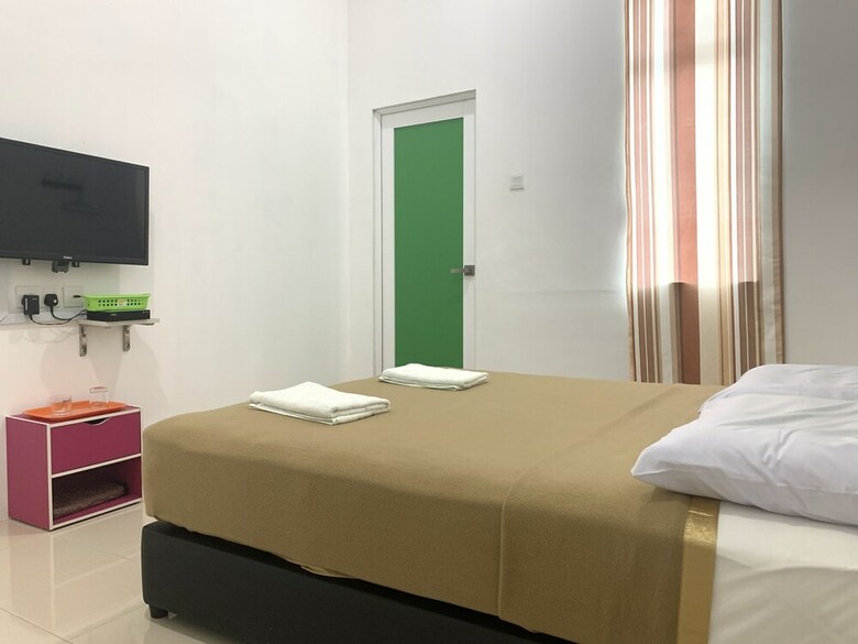 Hotel Oyo 90005 Dc Villa Guest House