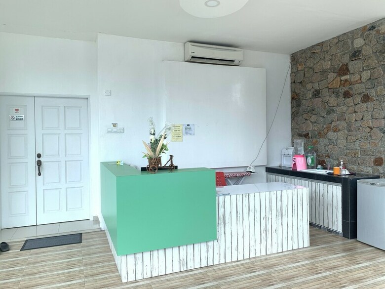 Hotel Oyo 90005 Dc Villa Guest House