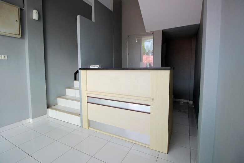 Hostal Spot On 2842 Hotel Rindu