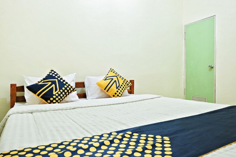 Hostal Spot On 2742 R5 Homestay