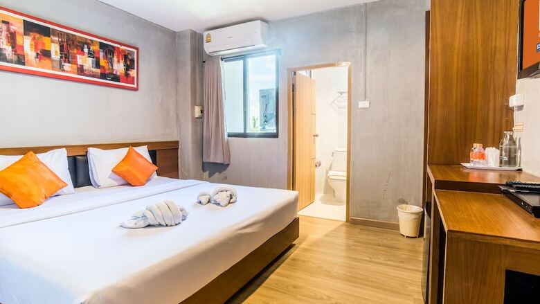 Hotel B2 Night Bazaar Chiang Rai