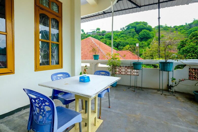 Hotel Oyo 3088 Green Valley House