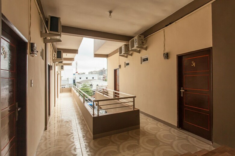 Hotel Oyo 1763 Dinda Residence