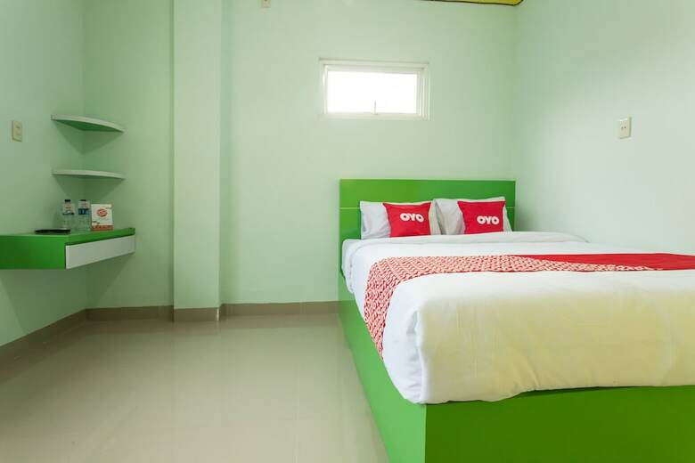 Hotel Oyo 1763 Dinda Residence