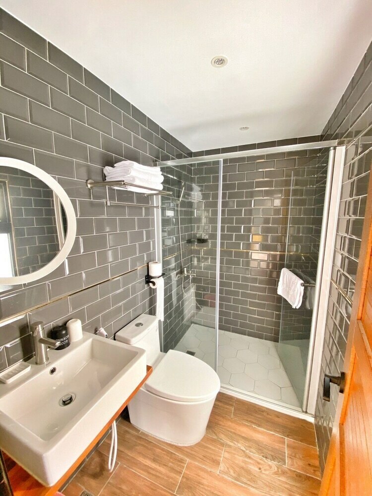 Hotel Blue & Travel III