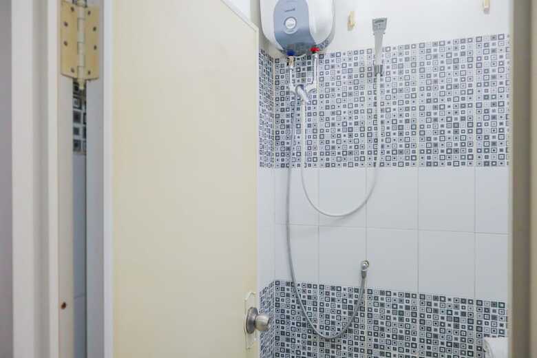 Hostal Oyo 2636 Paulus Residence