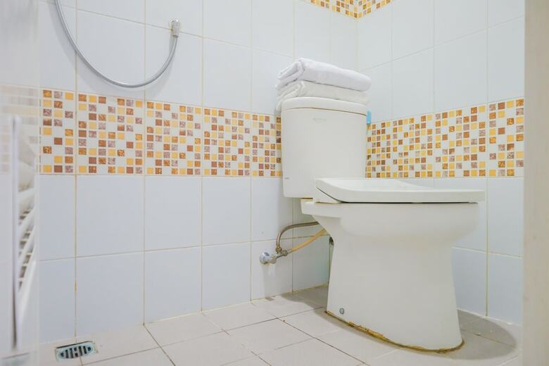 Hostal Oyo 2636 Paulus Residence