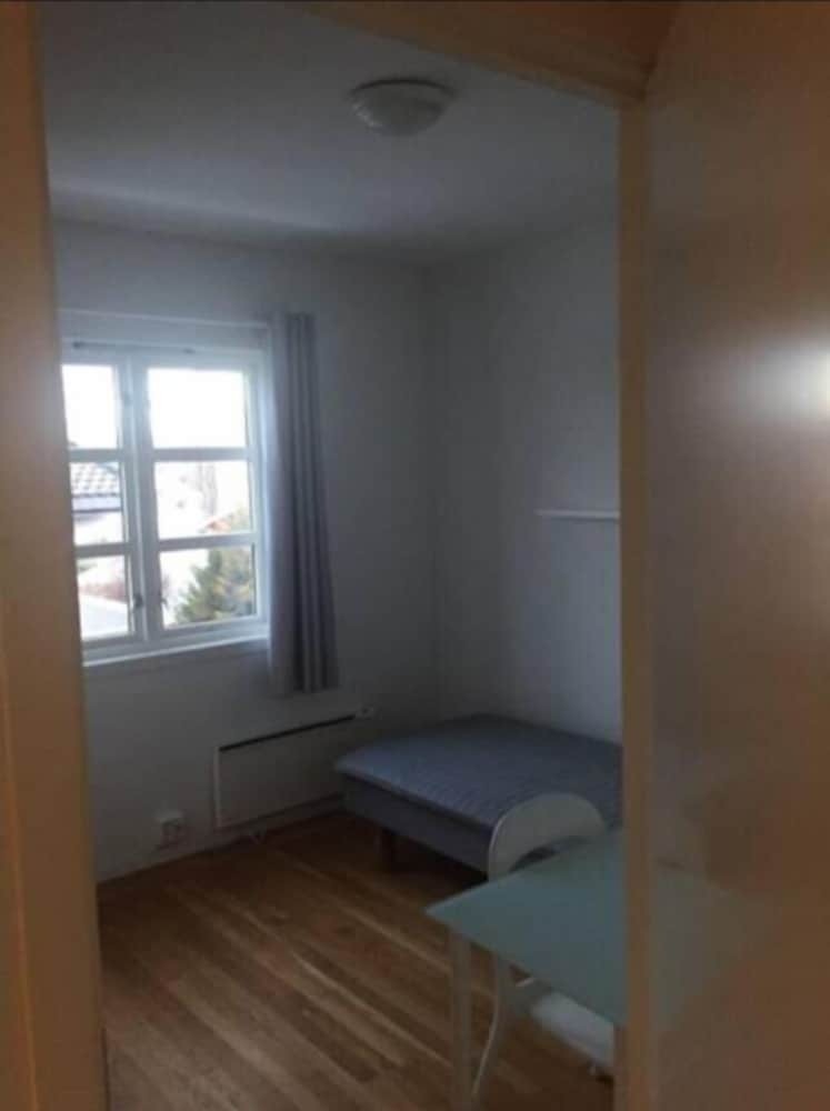 Hostal Stayplus Budget Rooms Fortress