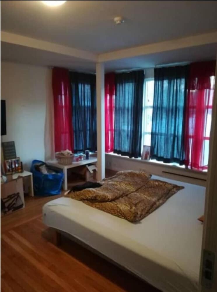 Hostal Stayplus Budget Rooms Fortress