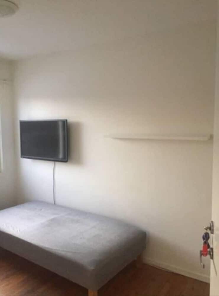 Hostal Stayplus Budget Rooms Fortress