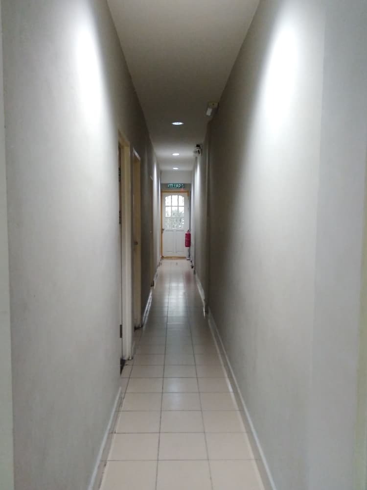 Hotel Oyo 89950 365 Nice Stay