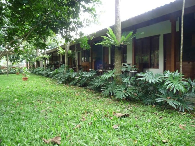 Bed & Breakfast Ronia Mountain Villa Lembang