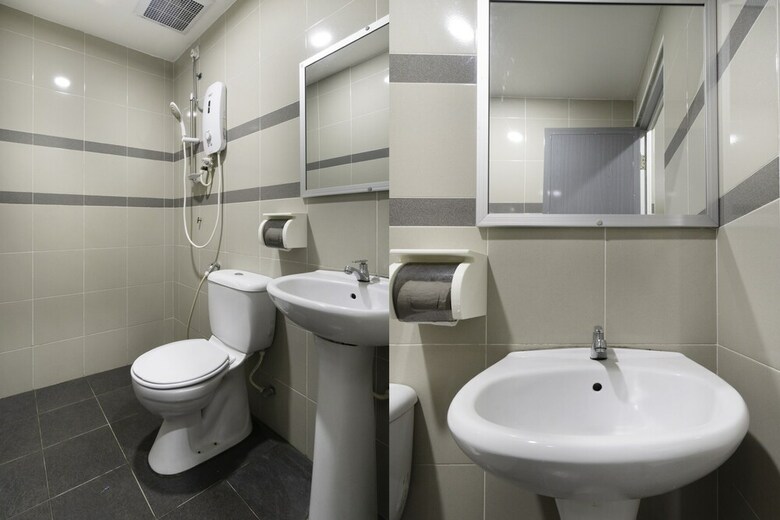 Oyo 89960 Manjung Inn Hotel