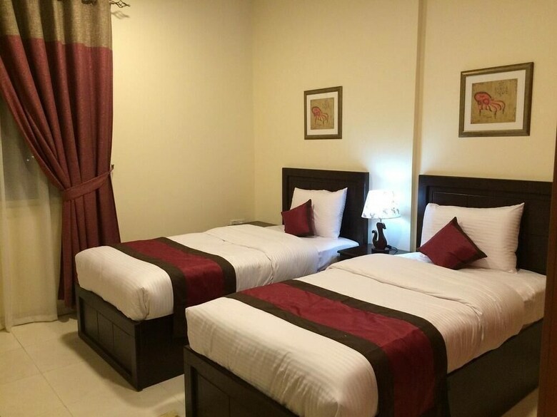 Apartamentos Paradise Inn 1 Tabasum Group