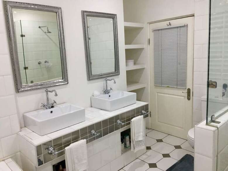 Hotel Sandton Shandon House