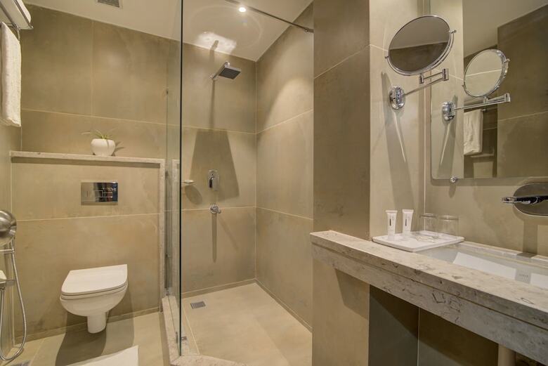 Hotel Amritara Sadka Amritsar