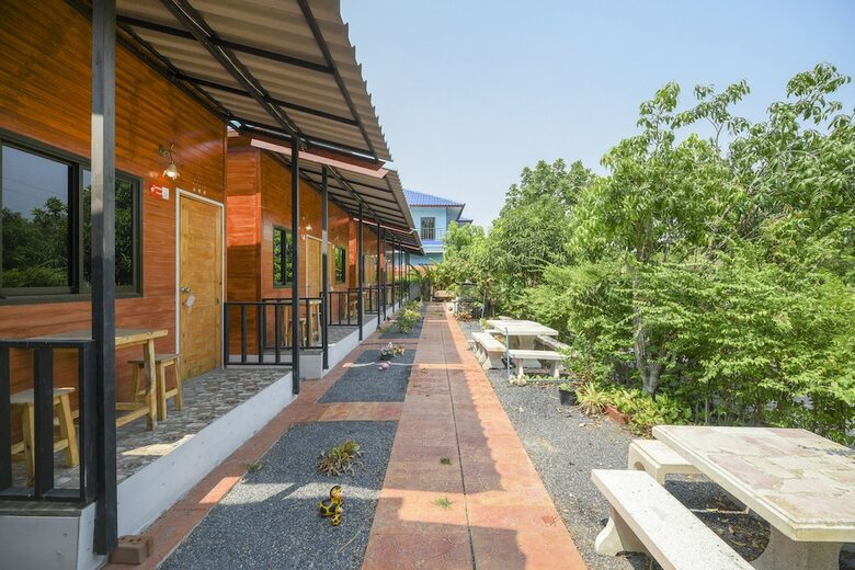 Hotel Oyo 808 Kawin Home