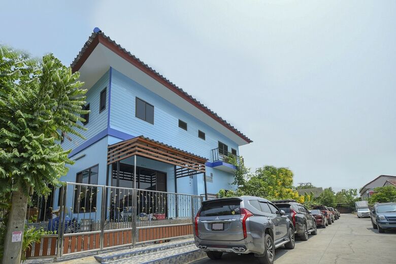 Hotel Oyo 808 Kawin Home