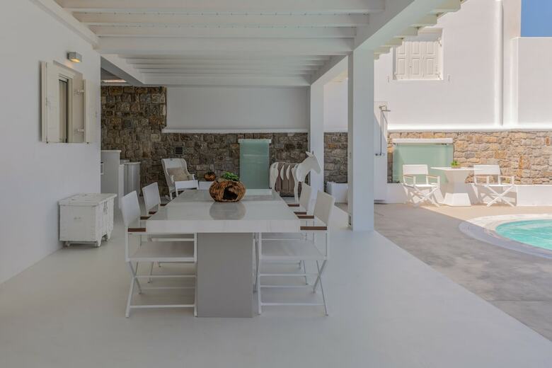 Villa Avolia IV By The Pearls Collection
