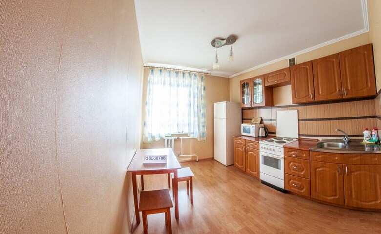 Apartment On Melnichnaya 8
