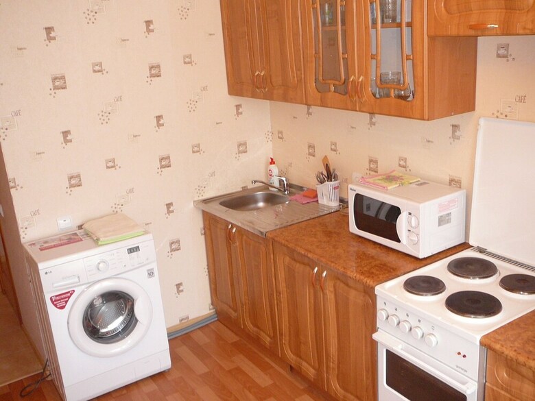 Apartment On Respubliki 131