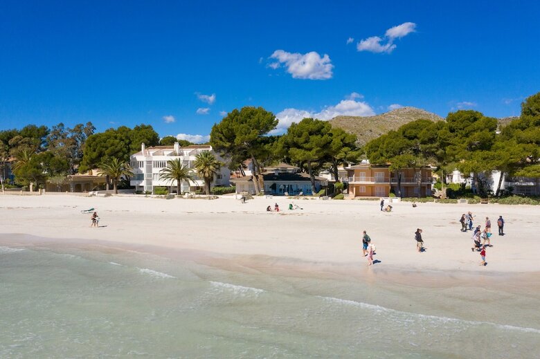 Villa Sea Front Alcudia - Villa Garballo