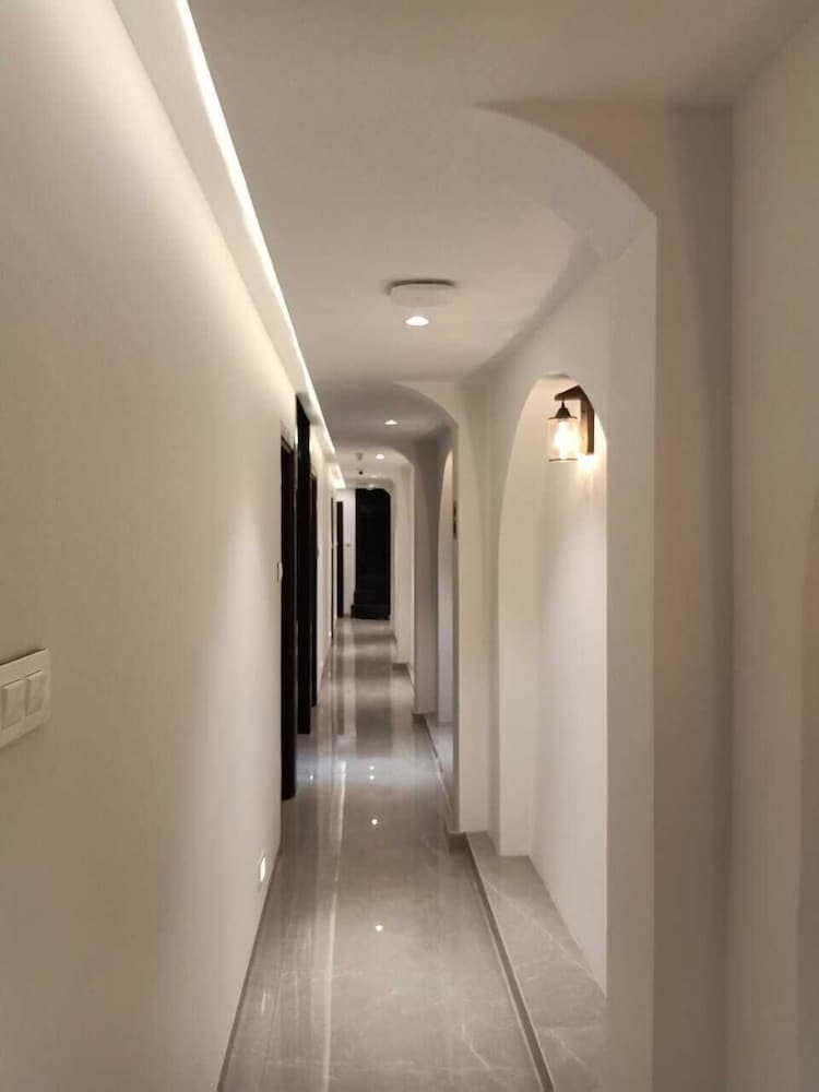 Hotel Flora Suites