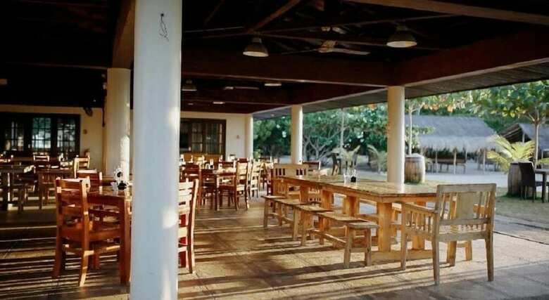 Hotel Lakawon Island Resort