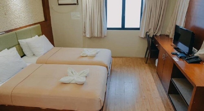 Hotel Lakawon Island Resort