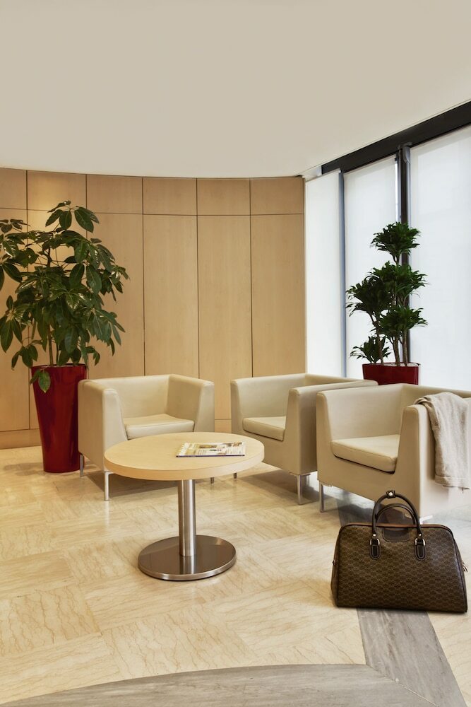 Hotel Ibis Paris Opera La Fayette