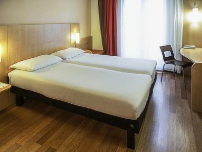 Hotel Ibis Paris Opera La Fayette